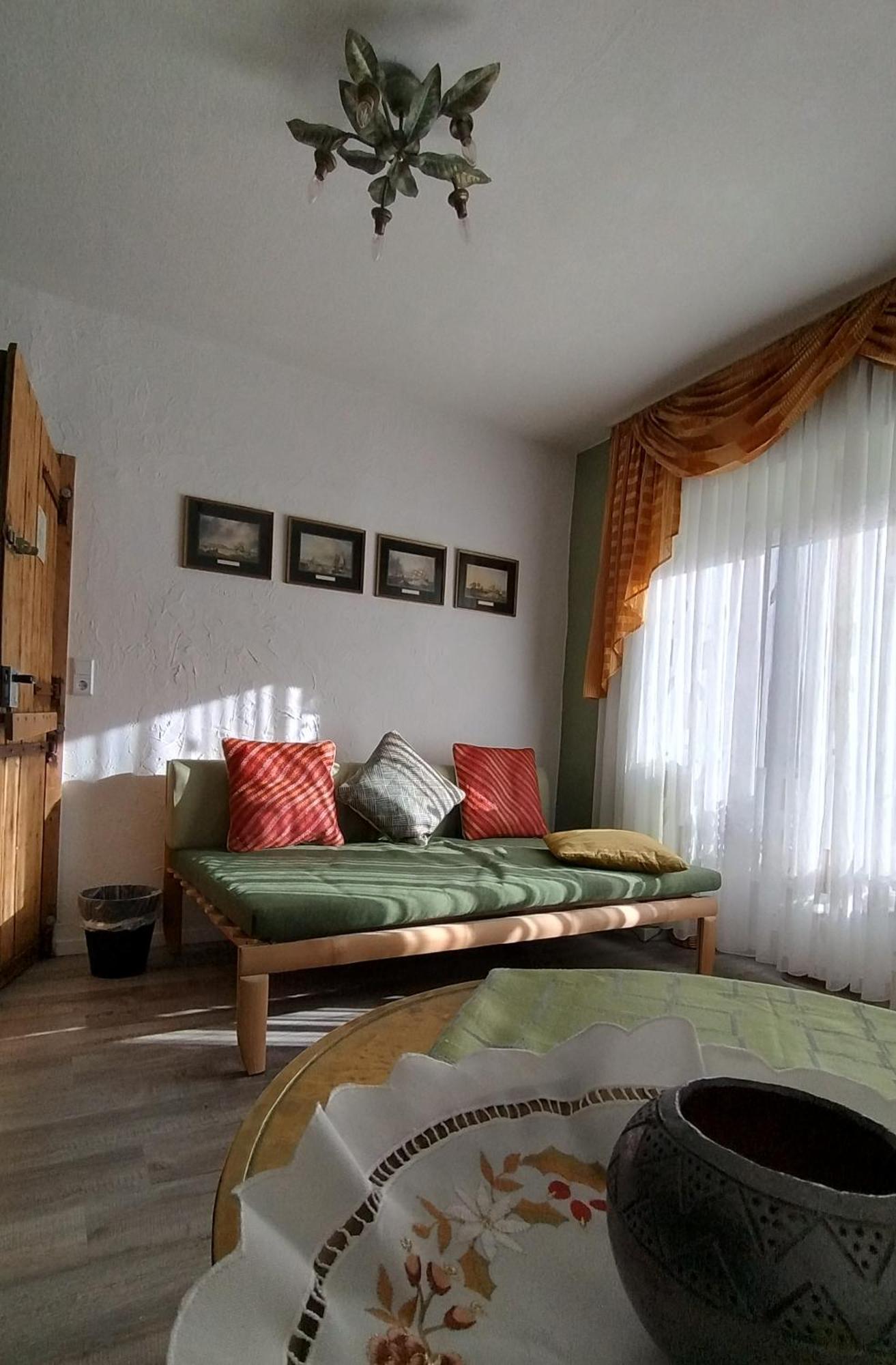 Gaestehaus Fuchsroehre Welcherath Esterno foto