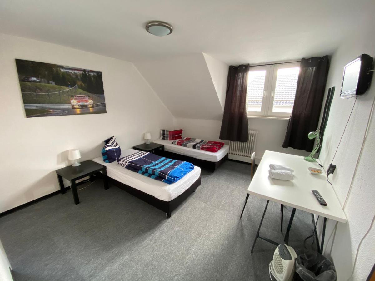 Gaestehaus Fuchsroehre Welcherath Esterno foto